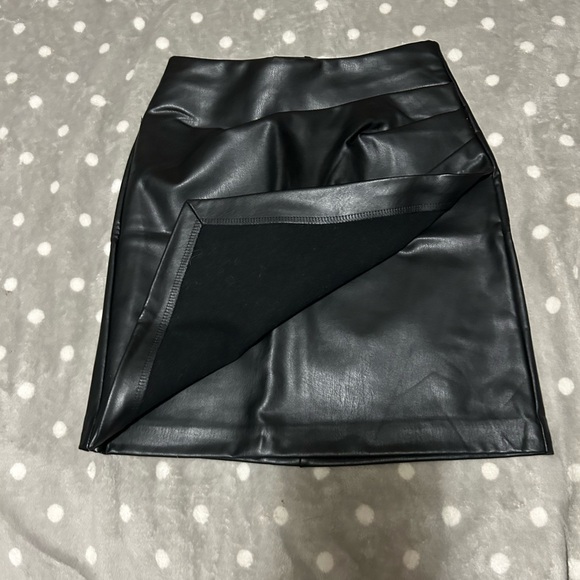 Dynamite Faux Leather Skirt - Picture 4 of 4